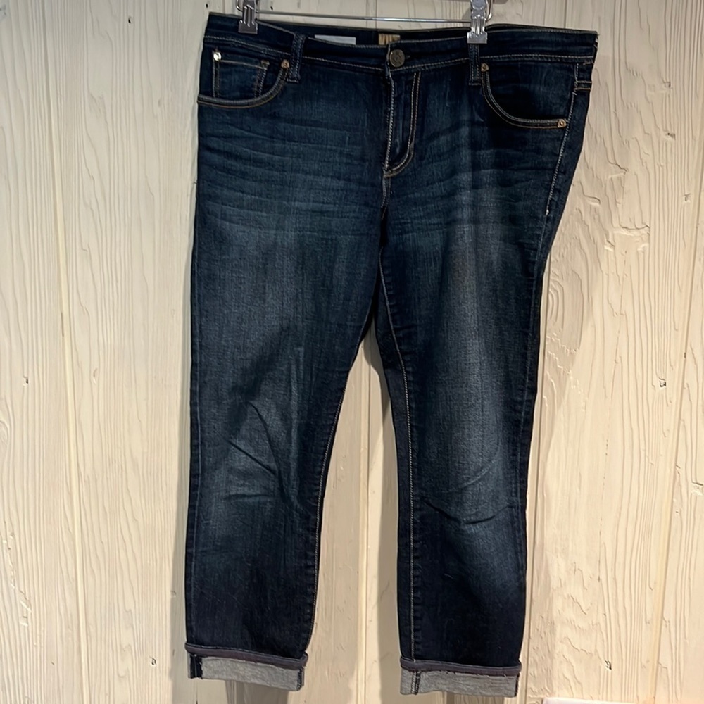 KUT from the Kloth Cathrine Slim Boyfriend Size 10
